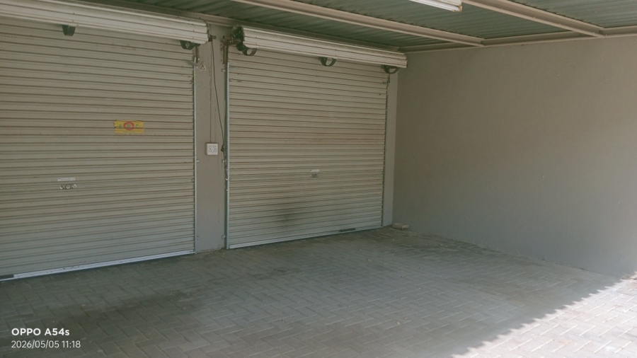 2 Bedroom Property for Sale in Hillside Free State